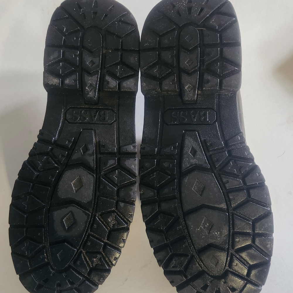 Bass Men's Black Shoes - Picture 7 of 11